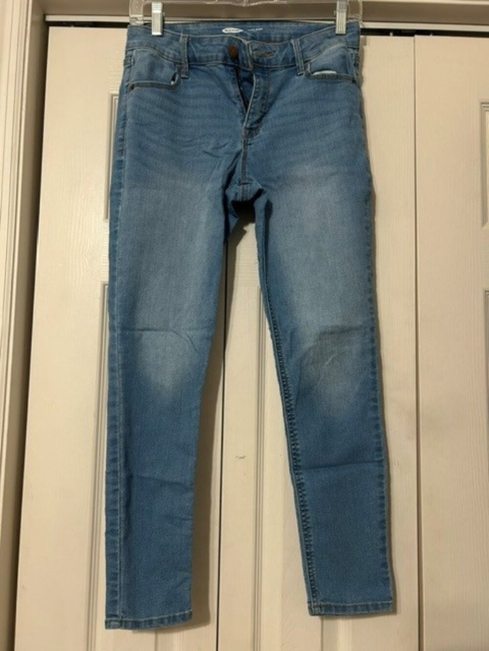 Old Navy Ankle Medium Wash Super Skinny Jeans (6)